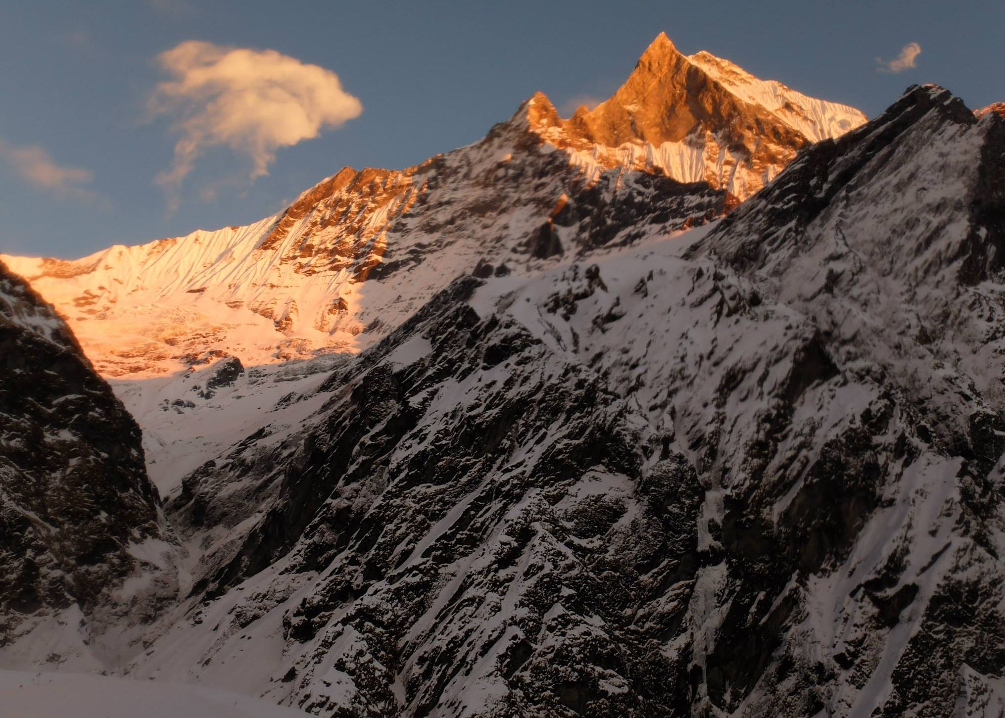 Sunset on Mount Macchapucchre ( the Fishtail Mountain )