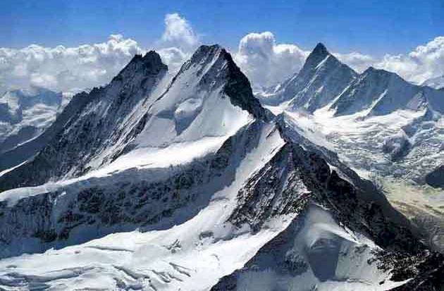 Lauteraarhorn, Schreckhorn and Finsteraarhorn