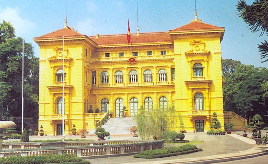 Presidential Palace ( Phu Toan Quyen ) in Hanoi