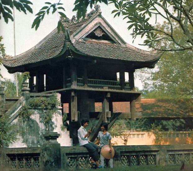 One Pillar Pagoda ( Chua Mot Cot ) in Hanoi