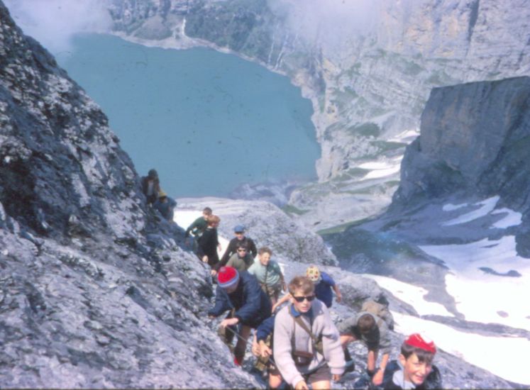 Oeschinensee on ascent to the Frundenhut