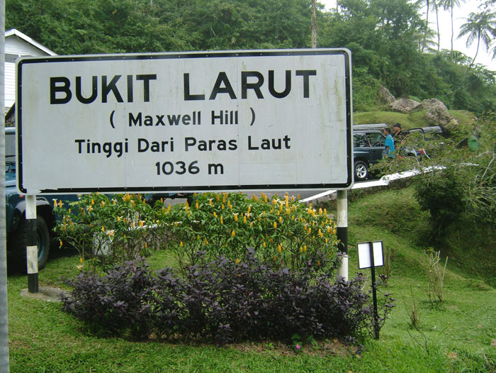 Sign on Maxwell Hill above the Lake Gardens in Taiping