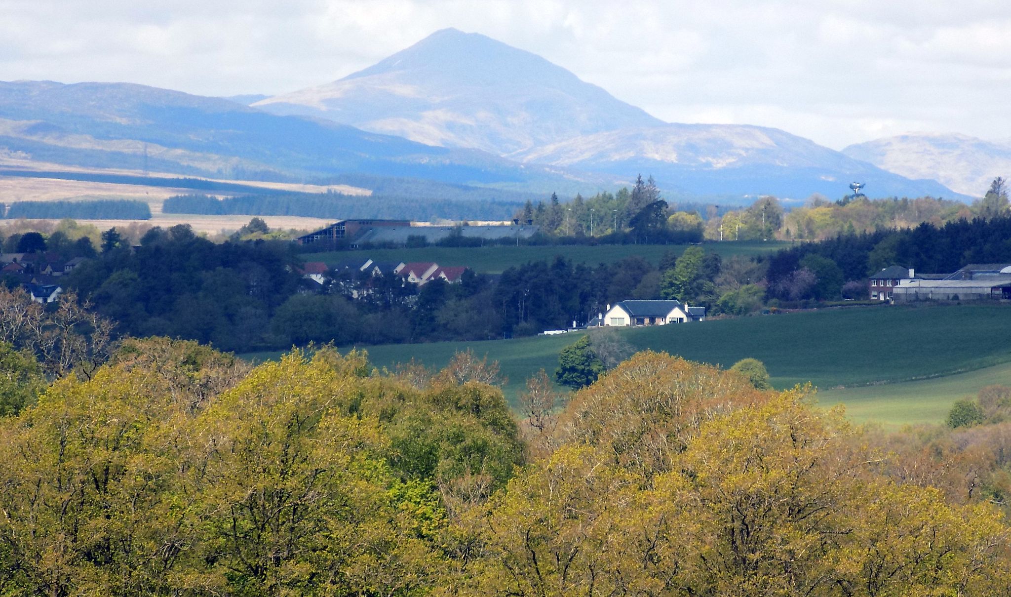 Ben Lomond on route to Ballikinrain Castle