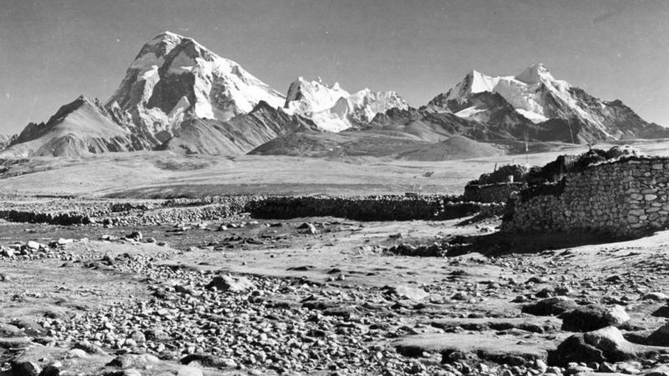 Jomolhari / Chomolhari  ( 7,326m, 24,035ft ) - known as the "Bride of Kangchenjunga”  - in the Himalayas on the border between Tibet and Bhutan