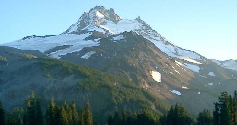 Mount Jefferson in Oregon, USA